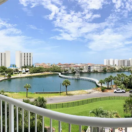 Terrace At Pelican Beach Resort, Pools, Hot Tubs, In The Heart Of Destin